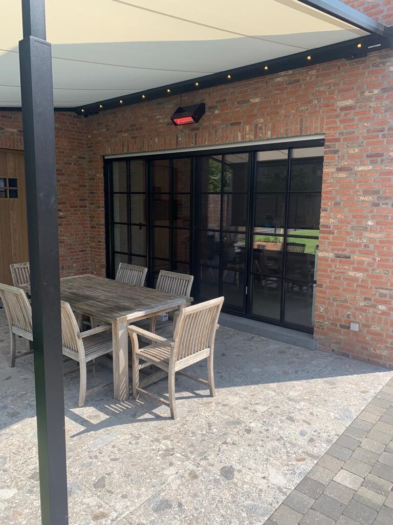 Weinor doekdak Plaza Viva - Walbers zonweringen - Baarle Hertog